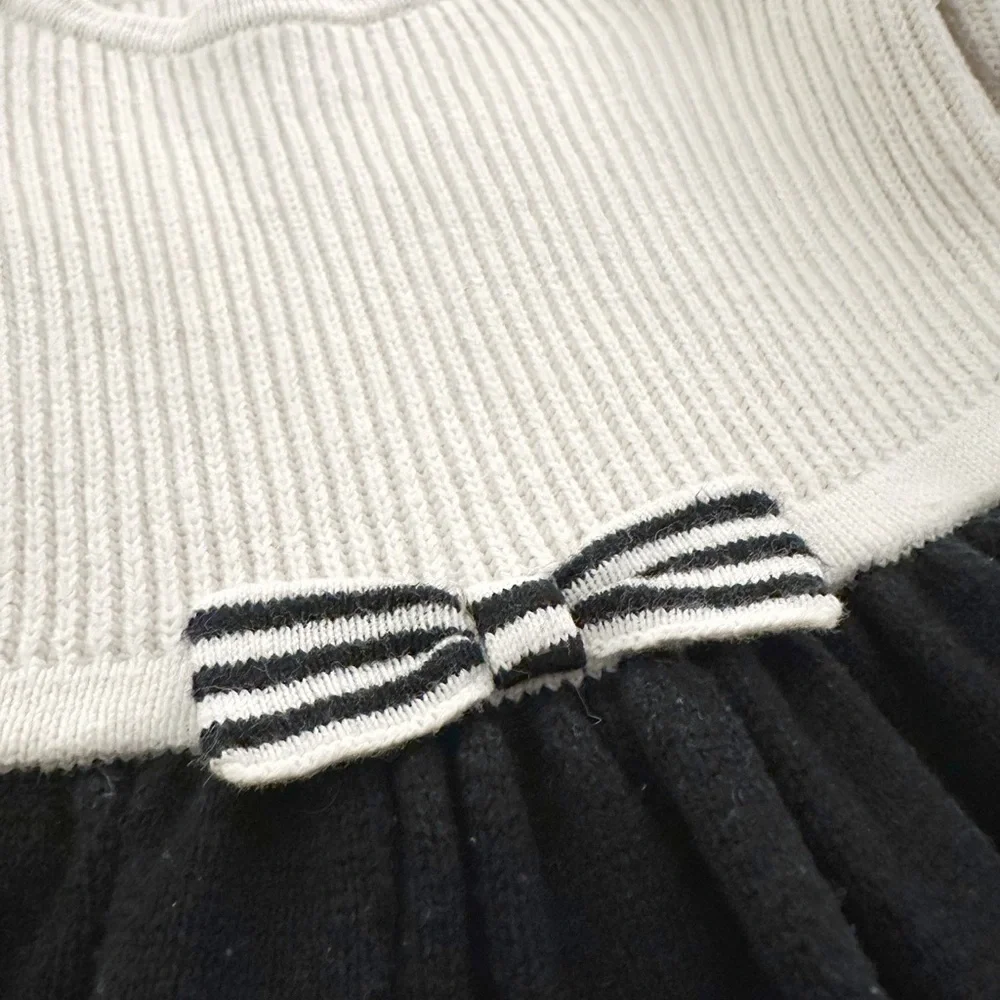 baby GAP | Ribbed Toddler Sweater Dress (12-18 mos) 🖤🤍